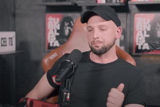 Maciej Pela u Żurnalisty