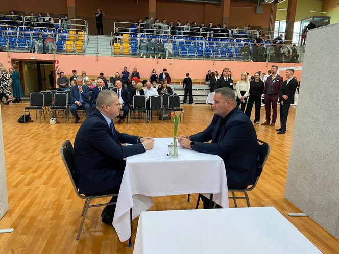 Znamy wyniki Mistrzostw Młodych Kelnerów. Zwyciężyła uczennica siedleckiej „Samochodówki”