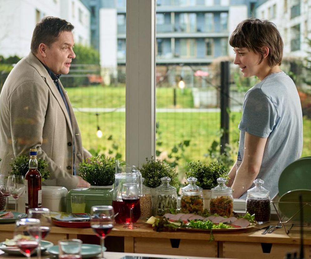 Na Wspólnej, odcinek 3864: Michał nawiąże romans z Brygidą! Nie będzie tą, za którą będzie się podawać - ZDJĘCIA