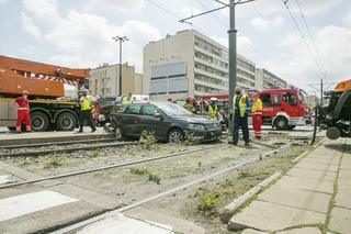 Wypadek na skrzyżowaniu Grójeckiej z Wawelską