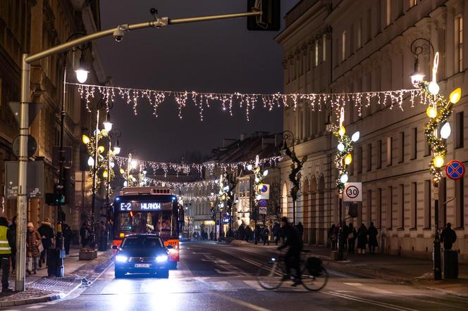 Iluminacja świąteczna 2023 w Warszawie - zdjęcia