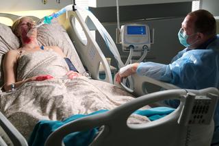 M jak miłość odc. 1763. Tadeusz (Bartłomiej Nowosielski), Jagoda (Katarzyna Kołeczek)