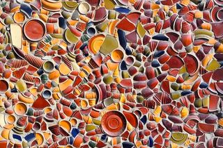 Mozaika na ścianie przy Chopina, Pruszków