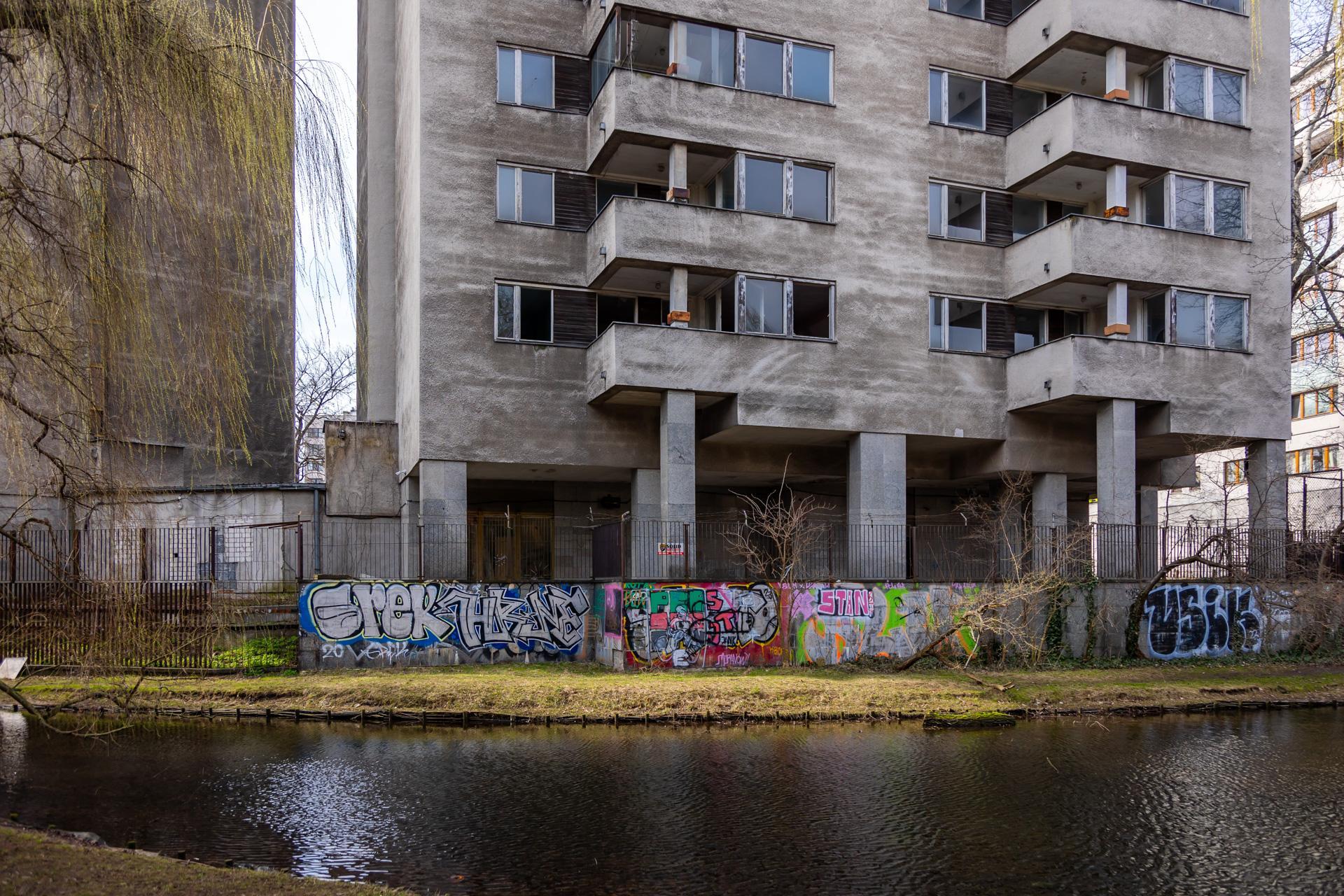 Szpiegowo - Sobieskiego 100 - tak dziś wygląda budynek radzieckich dyplomatów