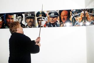 DANIEL OLBRYCHSKI_1PUBL