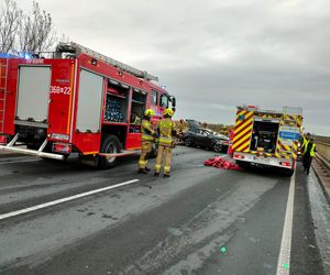 Wyszogród: Tragiczny wypadek na moście. Audi zmiażdżone przez Scanię. Kierowca nie miał szans