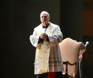 Wierni modlą się o zdrowie papieża Franciszka