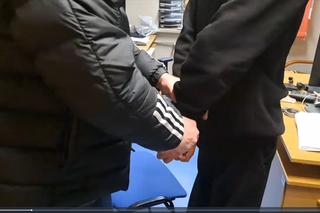 Krwawy napad na sklep w Kobyłce. Co wiemy o zatrzymanym 22-latku?