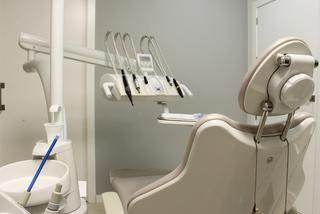 Gdzie w Rzeszowie z bólem zęba w czasie epidemii? NFZ opublikował listę dentystów