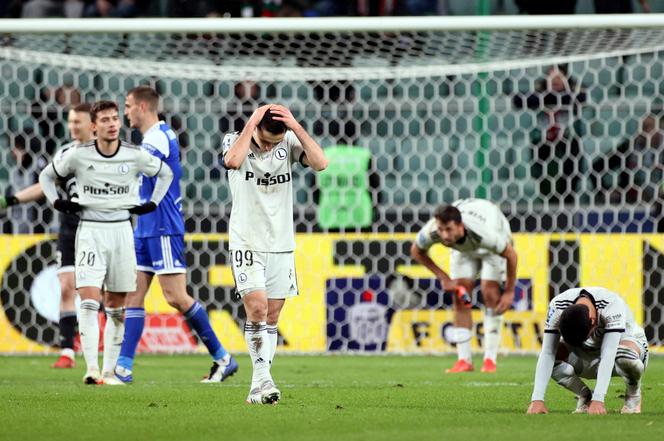 Legia Warszawa - Stal Mielec - SKRÓT MECZU. Wojskowi zmiażdżeni!