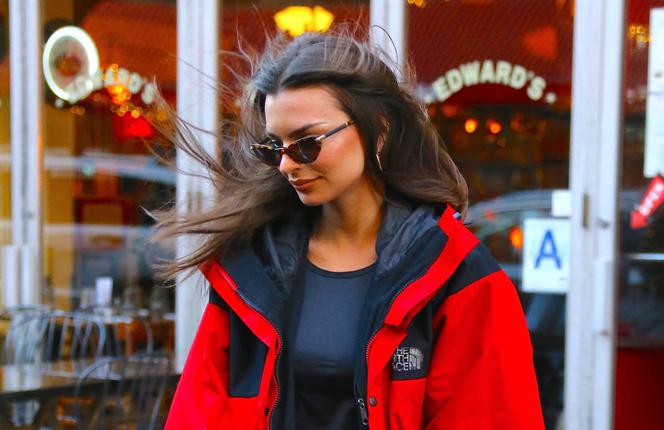 Emily Ratajkowski