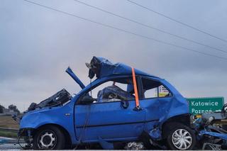 Tragiczny wypadek pod Środą Wielkopolską. Nie żyją dwie osoby po zderzeniu z ciężarówką