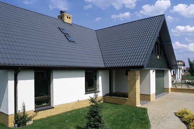 Jaki materiał wybrać na cokół: klinkier, kamień czy beton?