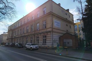 Miasto Siedlce pozyskało 100% dofinansowania kosztów kwalifikowanych na realizację zadania pn. „Termomodernizacja budynków oświatowych na terenie miasta Siedlce”.