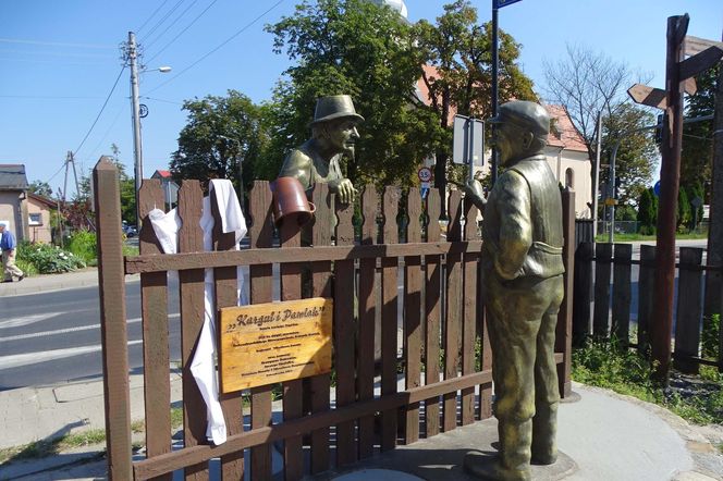 Dobrzykowice, czyli najbardziej filmowa wieś na Dolnym Śląsku. To właśnie tu kręcono Samych Swoich