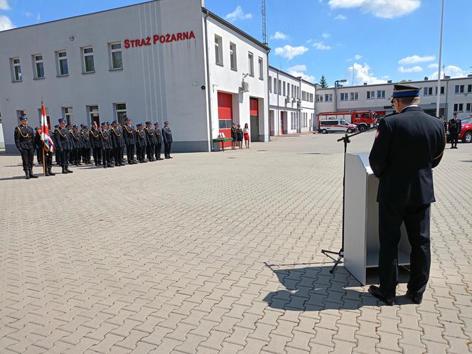 Akty nadania wyższych stopni służbowych odebrało w tym roku 21 strażaków z Komendy Miejskiej PSP w Siedlcach