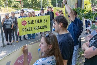 Sześć wariantów nowej trasy S7. Wszystkie przechodzą przez Kraków. Konieczne będzie prawie 200 wyburzeń?