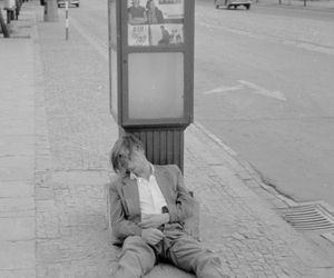 QUIZ PRL: Wódka walutą, bimbrownictwo oporem. Fenomen kultury picia w PRL-u