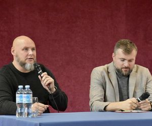 Dominik Dąbrowski spotkał się z młodzieżą III LO w Grudziądzu cz. I