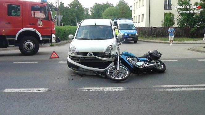 Wypadek z udziałem motocyklisty w Świerklańcu