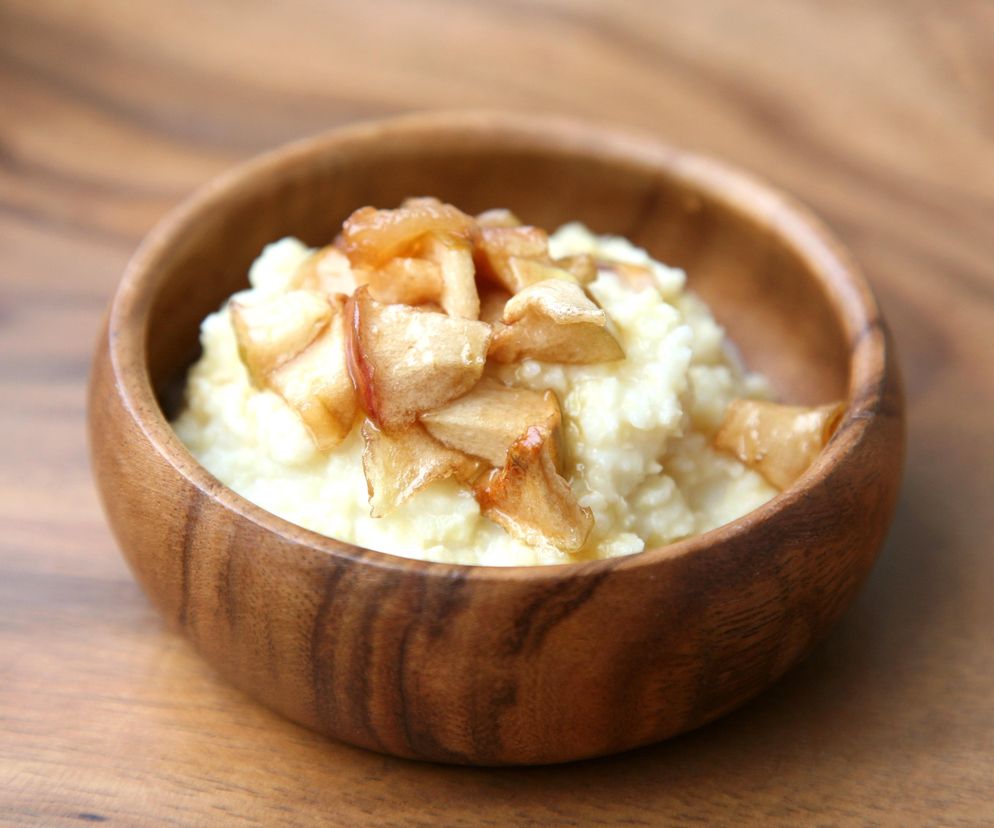 To śniadanie przyspiesza odchudzanie. Koniecznie dodaj ulubione owoce