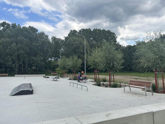 Skatepark w Dąbiu