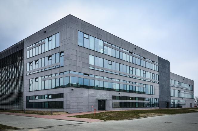 Skanska wybudowała kolejną inwestycję w Warszawie –  Centrum Innowacyjnych Technologii Lotniczych i Kosmicznych.