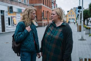 Profilerka sezon 2 - odcinek 9 streszczenie. Woliński nie żyje. Policjanci informują media, wszyscy oddychają spokojniej