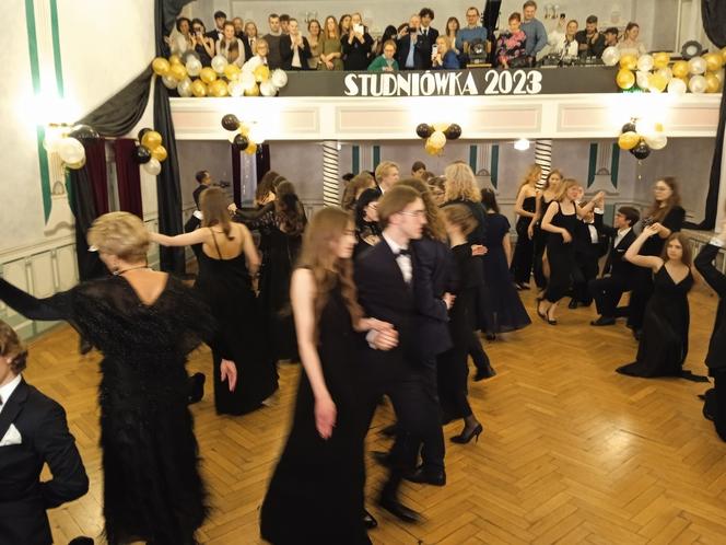 Studniówka 2023 w II LO w Poznaniu