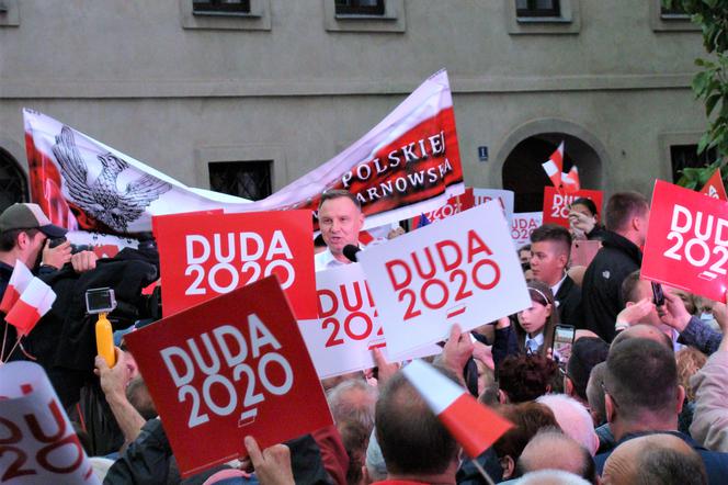 Wybory prezydenckie 2020: WYNIKI w Tarnowie i regionie. Andrzej Duda pokonuje rywali