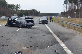 Wypadek na S7. Trasa Waplewo-Pawłowo zablokowana! Dwie osoby ranne
