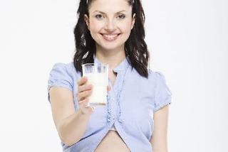 Mleko i przetwory mleczne w ciąży - prawidłowa dieta w ciąży