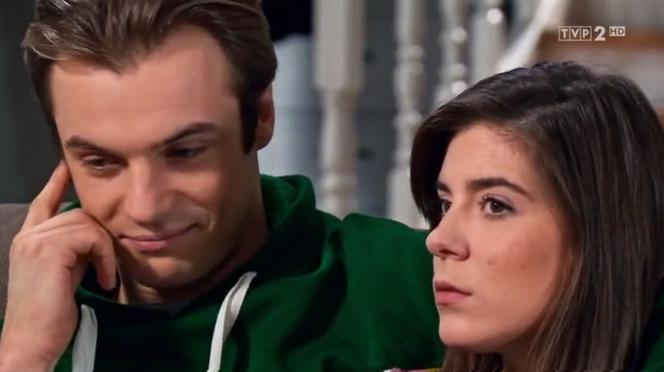 Barwy szczęścia odc. 1893. Paweł (Mateusz Rzeźniczak), Agata (Natalia Zambrzycka)