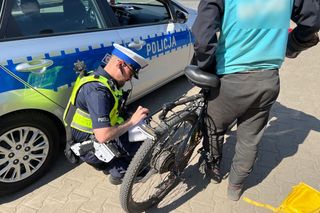 Podczas działań stołecznej drogówki skontrolowano 52 pojazdy, nałożono 19 mandatów, a cztery jednoślady wykluczono z ruchu