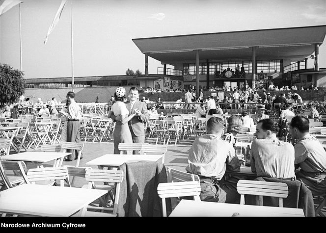 Basen termalno-solankowy w Ciechocinku