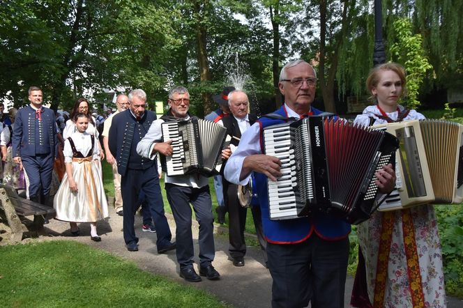 Dzień Tradycji, Stroju i Pieśniczki Regionalnej w Strumieniu 