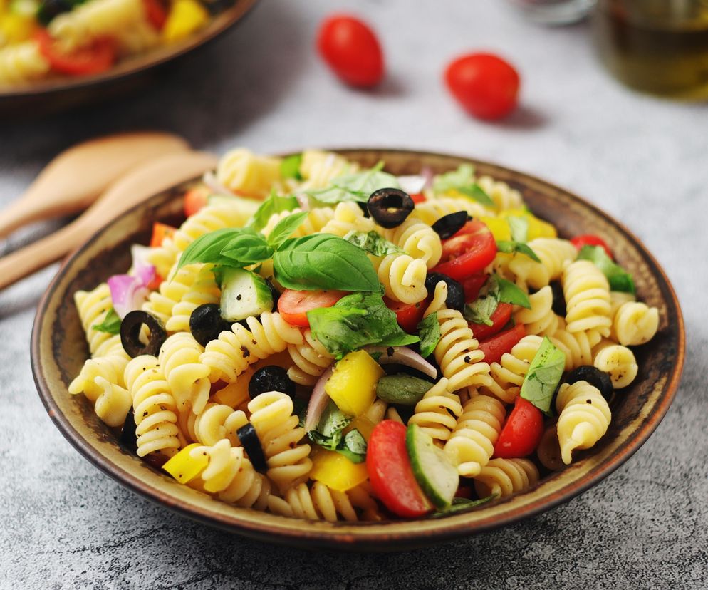 Makaron z warzywami w meksykańskiej odsłonie. Szybki obiad bez mięsa