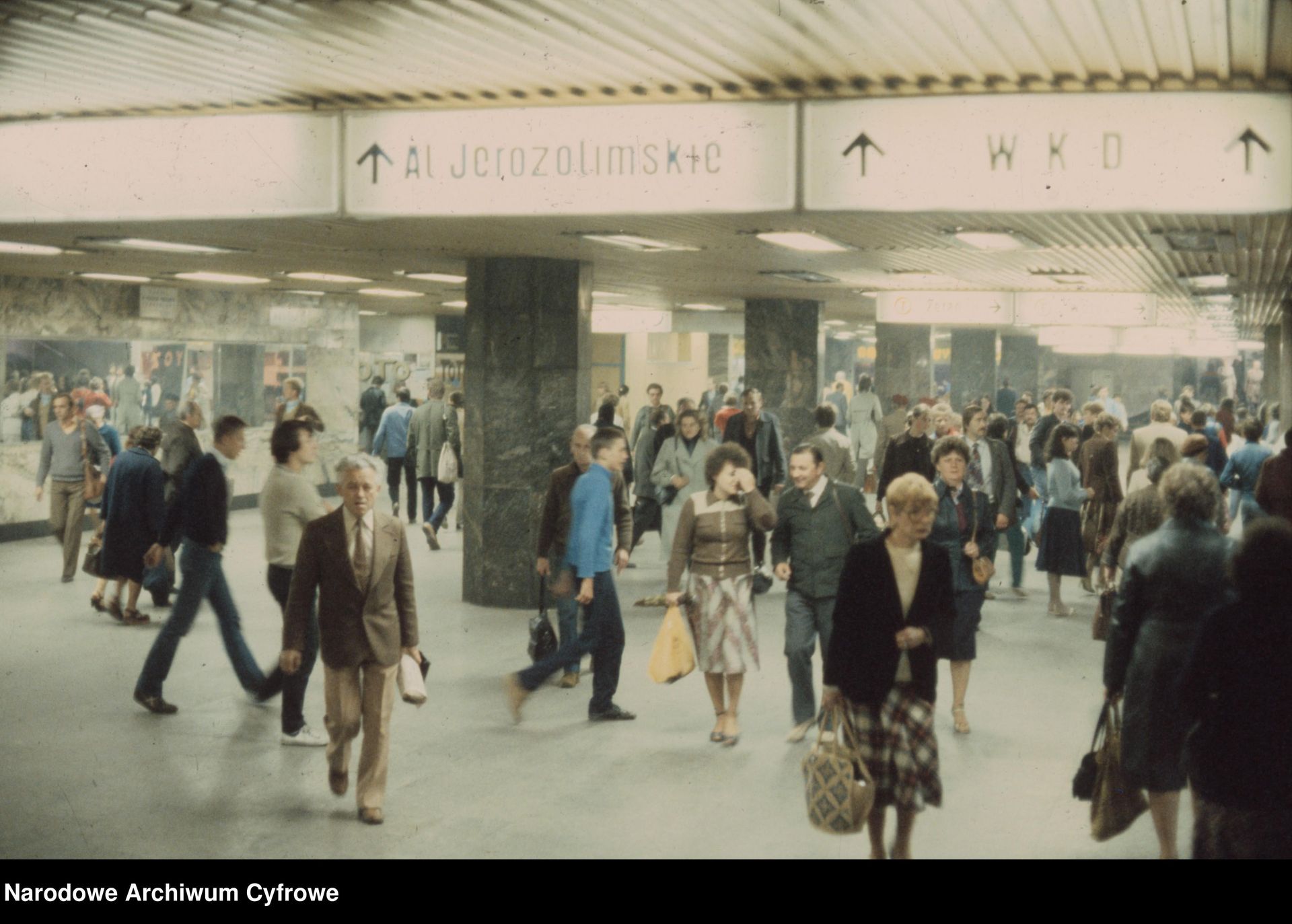 Dworzec Warszawa Centralna pod koniec lat 70. XX wieku