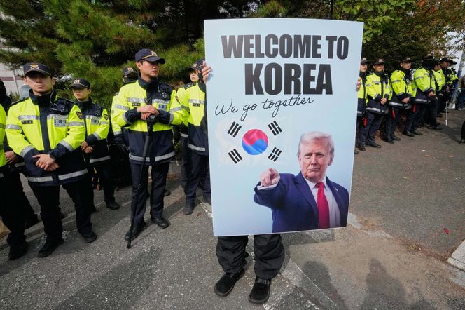 Trump ogłasza sukces po spotkaniu z Xi Jinpingiem. Co ustalili?