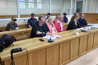 Kamilek z Częstochowy dwa lata temu został zabity w okrutny sposób przez matkę i ojczyma. Oprawcy stanęli dziś przed sądem