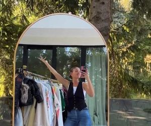 Klaudia Halejcio ma dom za 9 milionów, a sprzedaje stare ciuchy w sieci. Tak brakuje jej kasy?