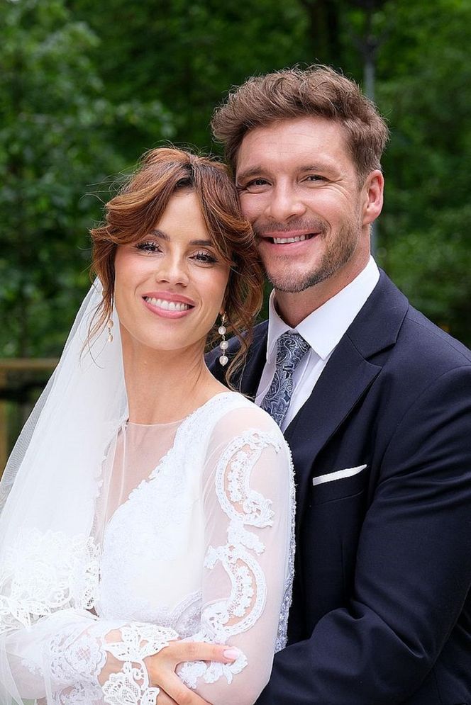 M jak miłość odc. 1890. Marcin (Mikołaj Roznerski), Kama (Michalina Sosna)