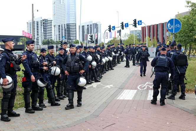 Marsz Równości w Katowicach 2025. Setki ludzi przeszło ulicami miasta. Były protesty