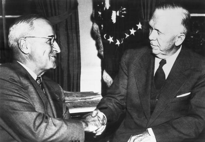 Prezydent Harry Truman i sekretarz stanu George Marshall
