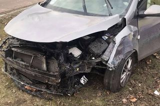 Wypadek w Bydgoszczy! 33-letni sprawca nie miał prawa jazdy [ZDJĘCIA]