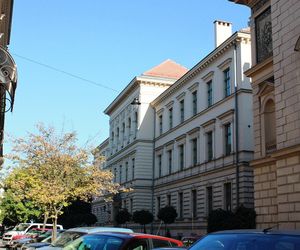 Liceum z Krakowa najlepsze w Polsce w najnowszym rankingu. Ukończyli je Adam Nawałka i Robert Makłowicz 