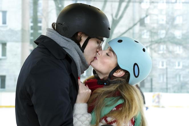 Barwy szczęścia, odc. 2629: Kajtek (Jakub Dmochowski), Oliwka (Wiktoria Gąsiewska)	