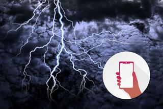 Czy można używać smartfona w czasie burzy? Czy to prawda, że przyciąga pioruny? 