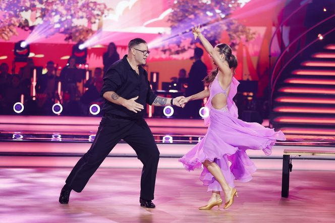 "Taniec z Gwiazdami". Beata Kozidrak straciła głos! Wszystko przez Karolaka?