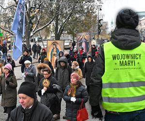 Chcą walczyć z WALCEM dechrystianizacji. Wojownicy Maryi znów na ulicach! 